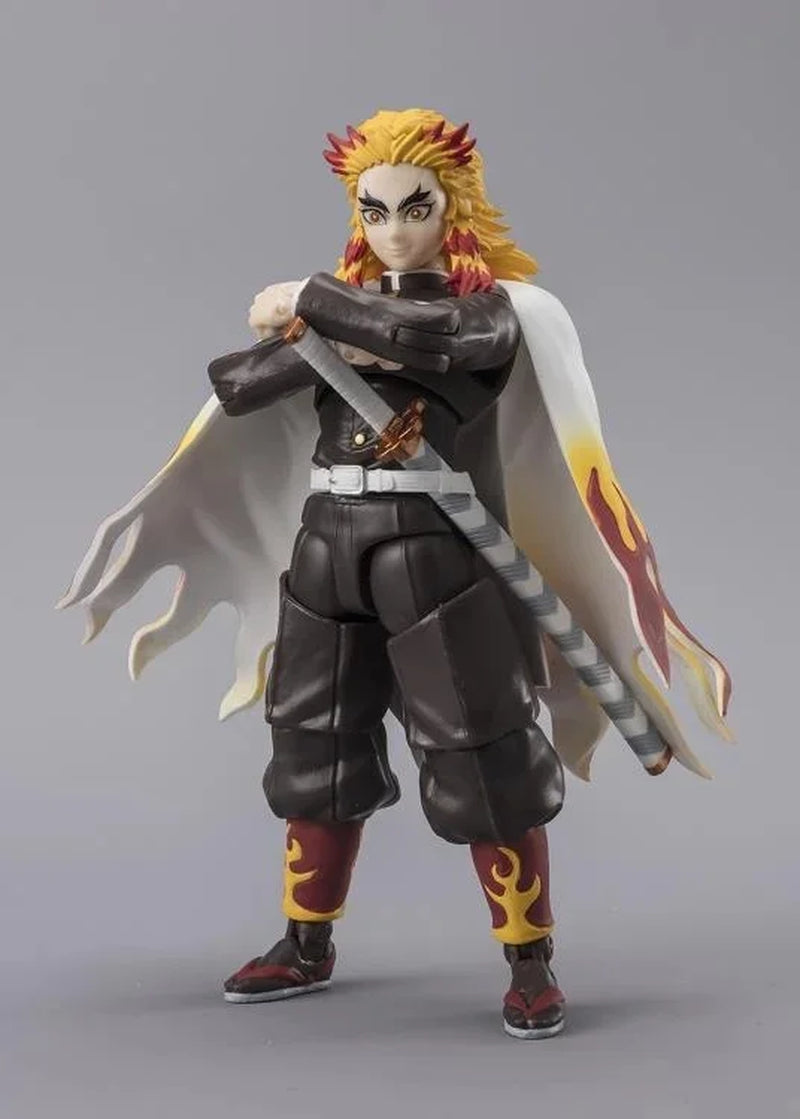 Bandai - Demon Slayer: Ultimate Legends Kyojuro Rengoku Action Figure
